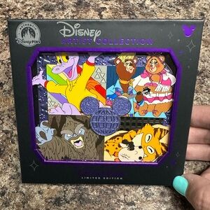 Disney Parks Artist Series Walt Disney Works 4 Parks Jumbo Pin - 2026 LE